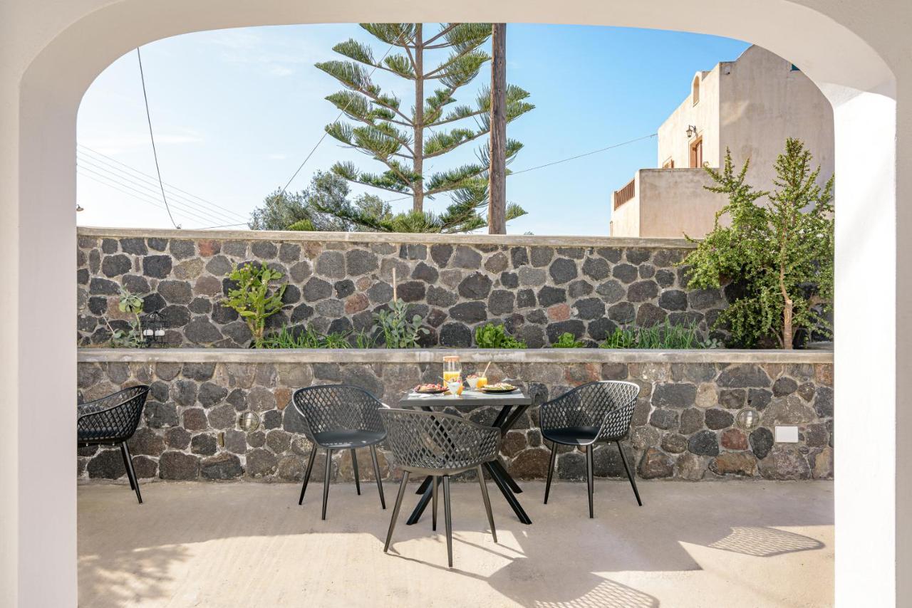 Thealos Santorini Pýrgos Zewnętrze zdjęcie